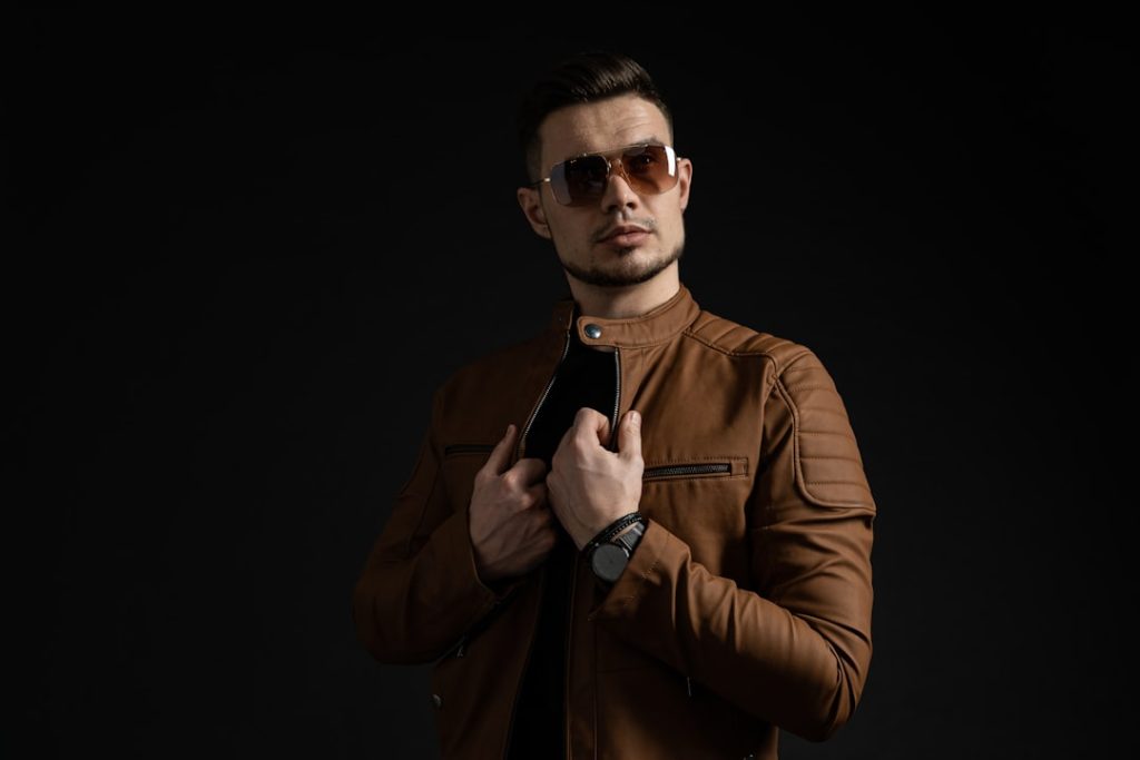 Crafting Captivating Headlines: Your awesome post title goes here 🕺Model at instagram.com/nickolay_k_s